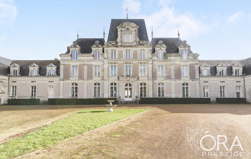 Château - 644 m² - 32 pièces