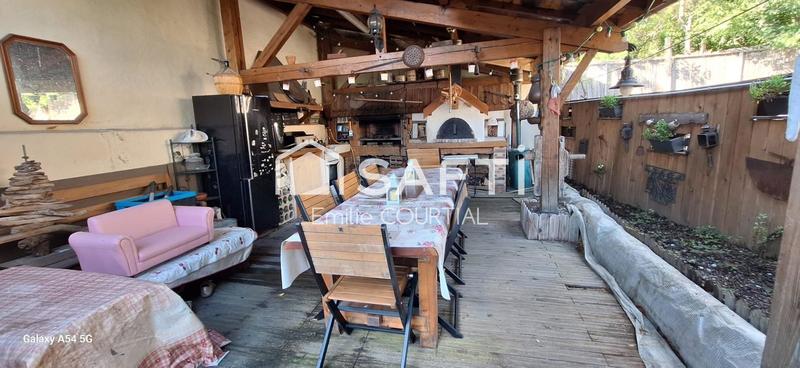 Appartement - 82 m² - 3 pièces