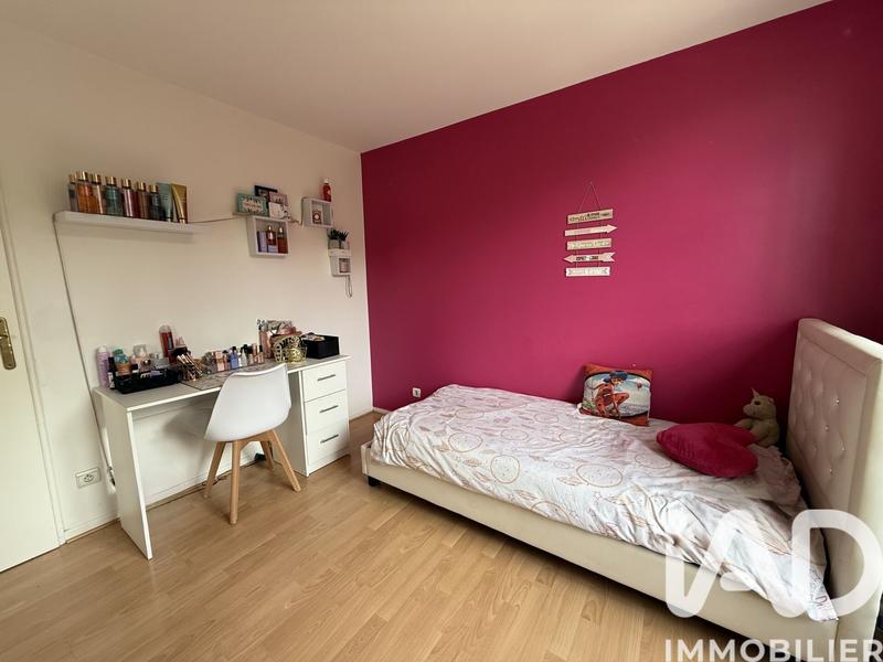 Maison - 121 m² - 7 pièces