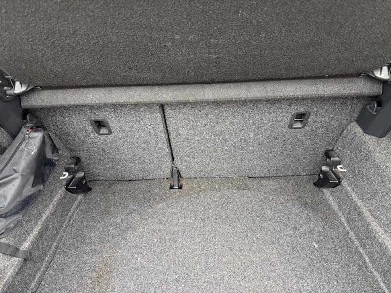 Volkswagen Polo 1.4 85ch Sportline