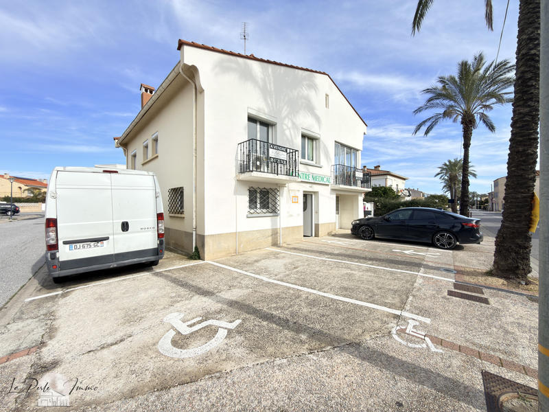 Villa - 180 m² - 7 pièces