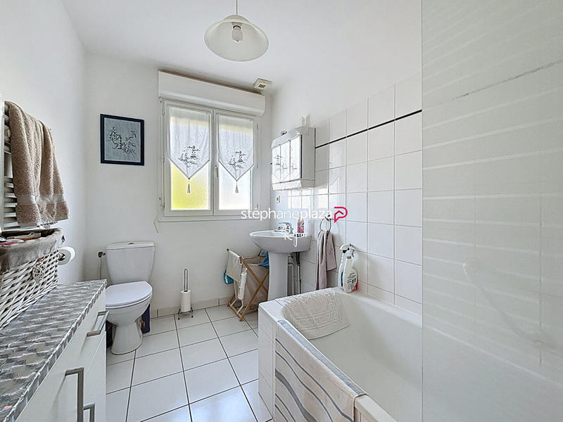 Maison - 81 m² - 4 pièces