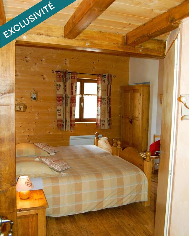 Châlet - 288 m² - 7 pièces