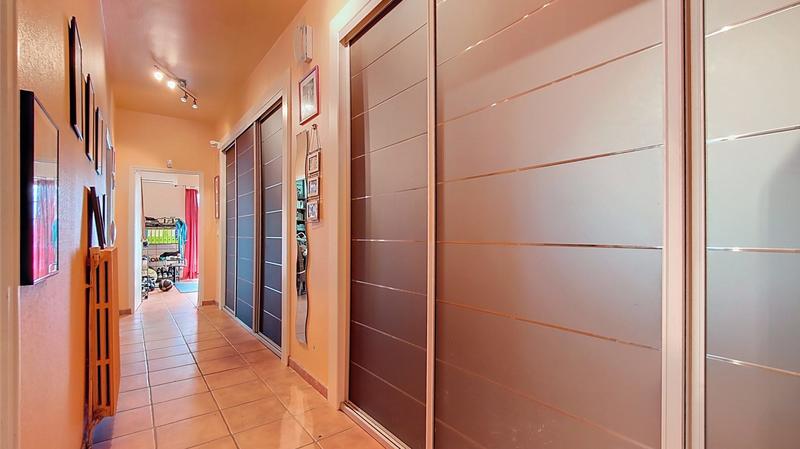 Maison - 313 m² - 9 pièces