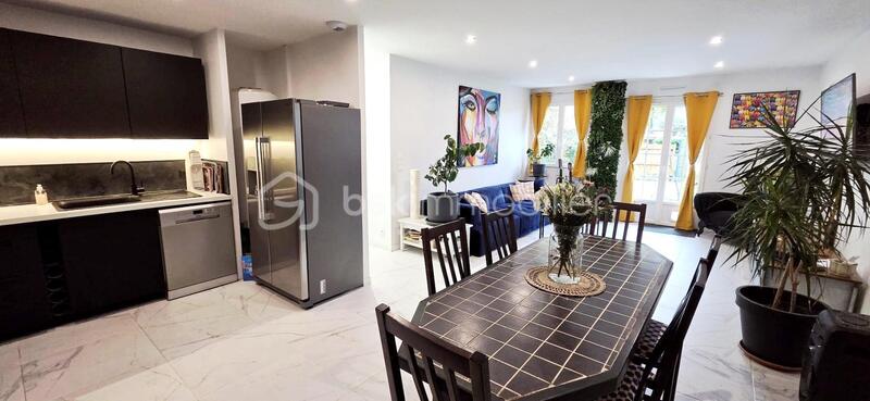 Maison - 109 m² - 5 pièces