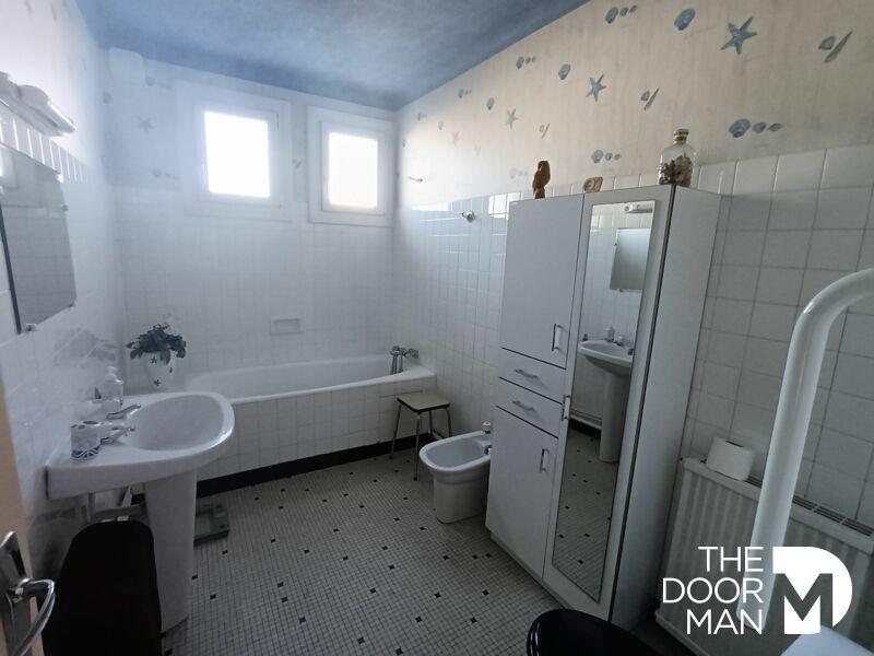 Maison - 102 m² - 5 pièces