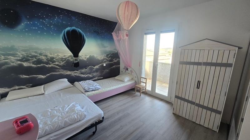 Propriété - 246 m² - 8 pièces