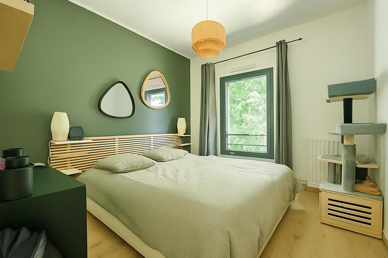 Appartement - 92 m² - 4 pièces