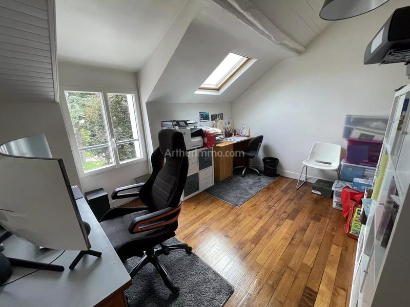 Maison - 204 m² - 8 pièces