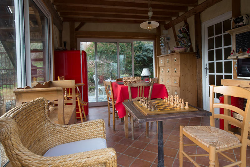 Propriété - 300 m² - 10 pièces