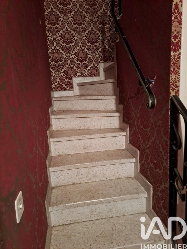 Maison - 188 m² - 9 pièces