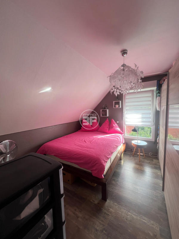 Maison - 102 m² - 5 pièces