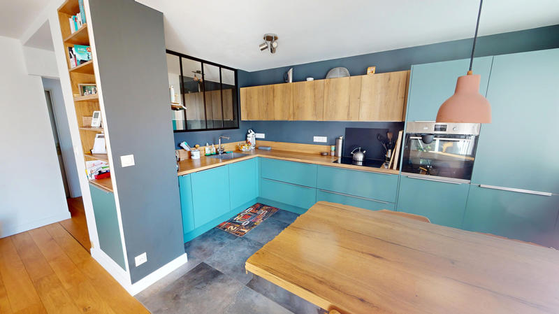 Appartement - 80 m² - 4 pièces