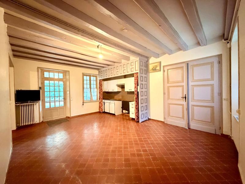 Maison - 277 m² - 8 pièces