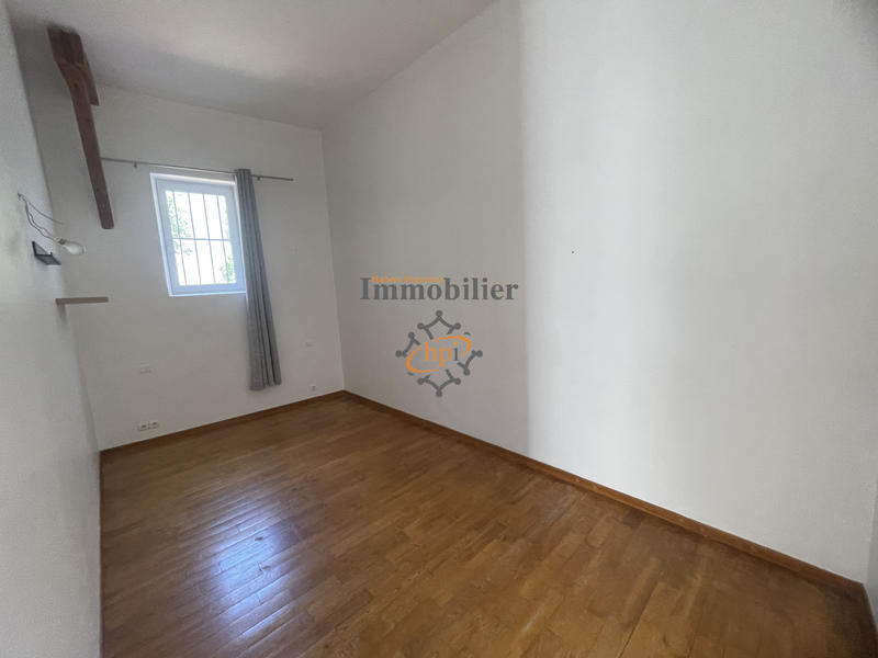 Appartement - 120 m² - 4 pièces