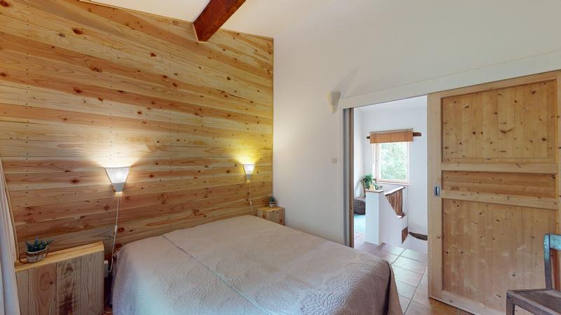 Propriété - 450 m² - 18 pièces