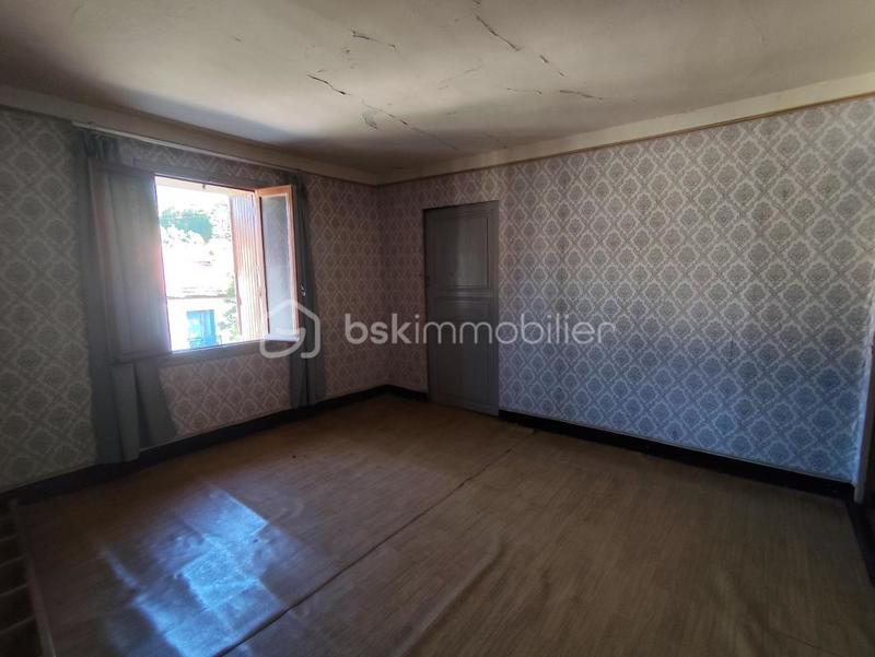 Maison de village - 167 m² - 10 pièces