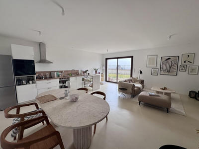 Maison - 527 m² - 18 pièces