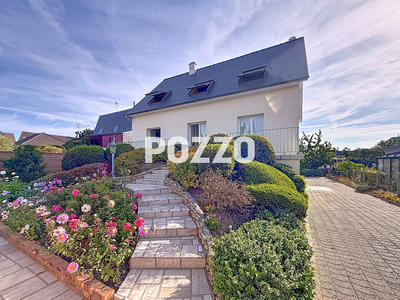 Maison - 128 m² - 7 pièces
