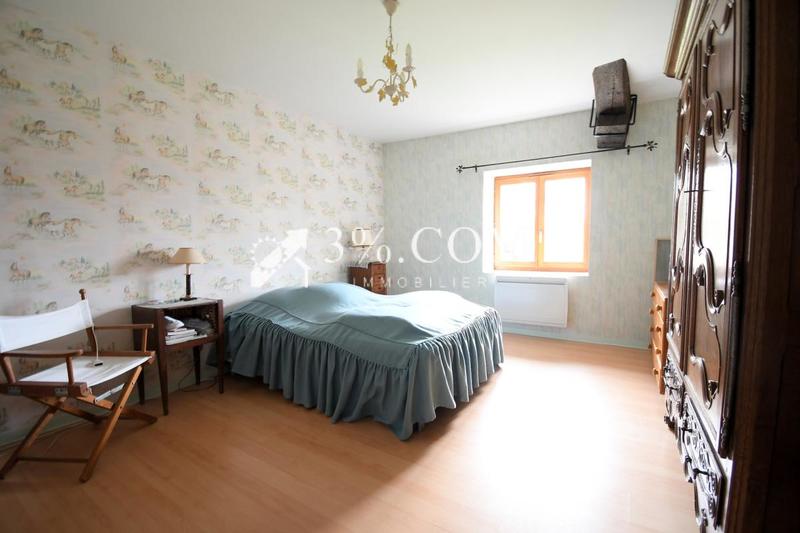 Propriété - 280 m² - 9 pièces