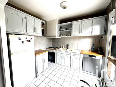 Maison - 121 m² - 7 pièces