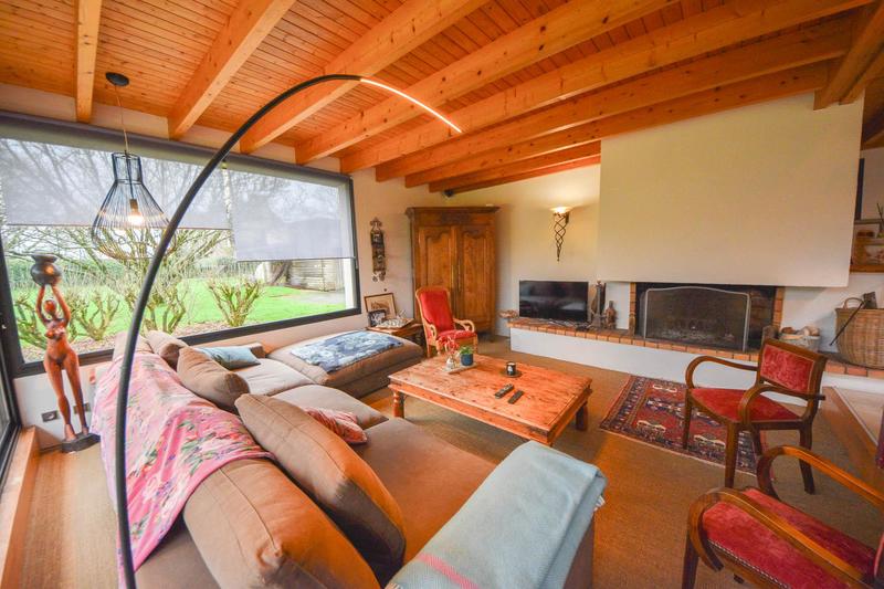 Maison d'architecte - 190 m² - 9 pièces