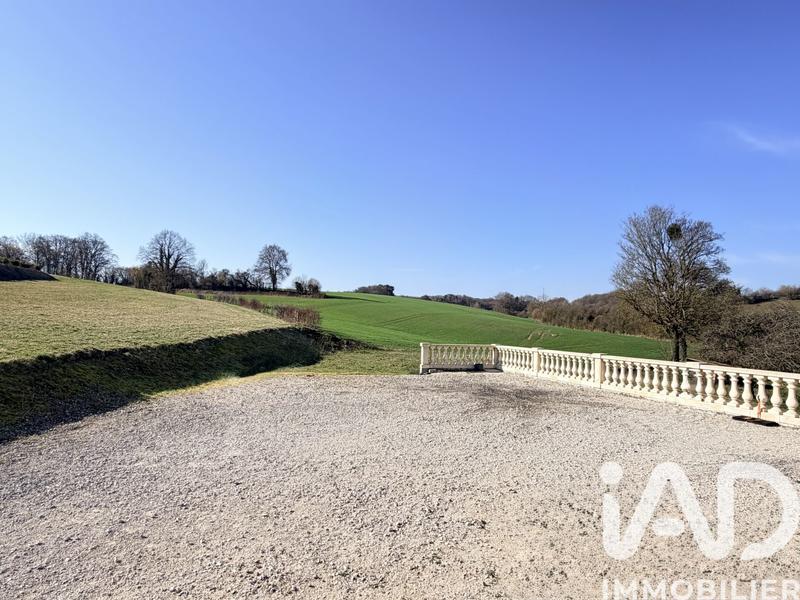 Maison - 127 m² - 5 pièces