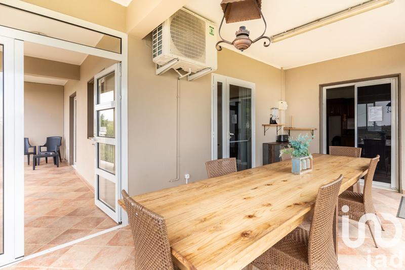 Maison - 238 m² - 13 pièces