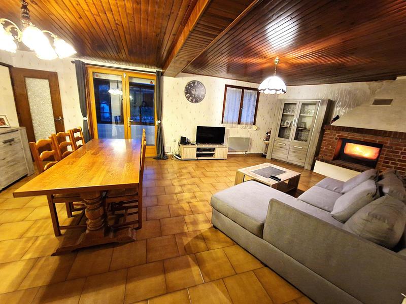 Maison - 111 m² - 5 pièces