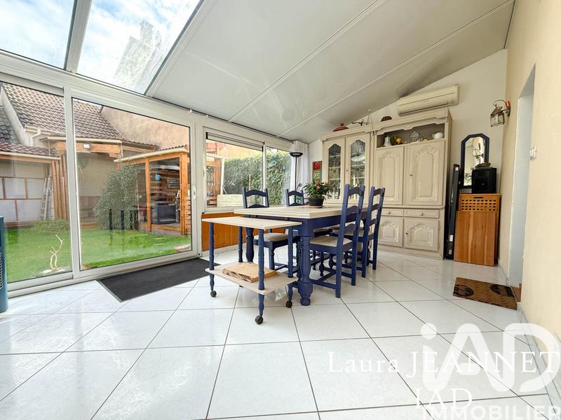 Maison - 111 m² - 7 pièces