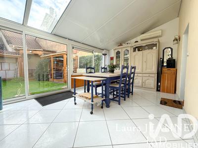 Maison - 111 m² - 7 pièces