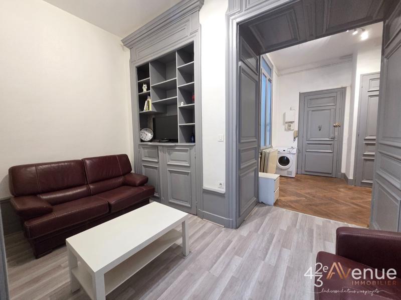 Appartement - 79 m² - 3 pièces