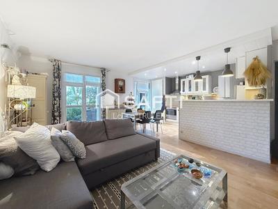 Appartement - 72 m² - 3 pièces