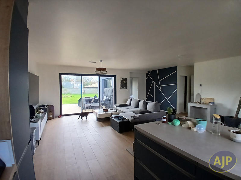 Maison - 109 m² - 4 pièces