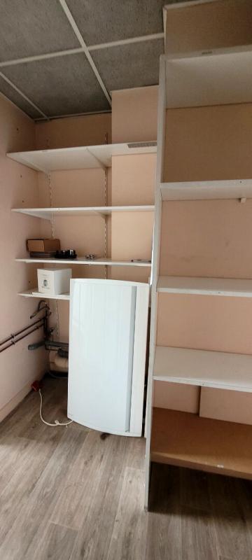 Local commercial - 67 m² - 4 pièces