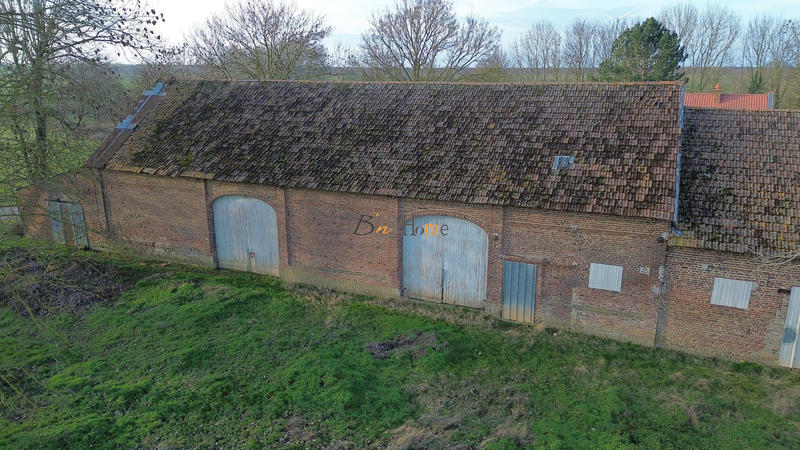 Maison ancienne - 350 m² - 1 pièce