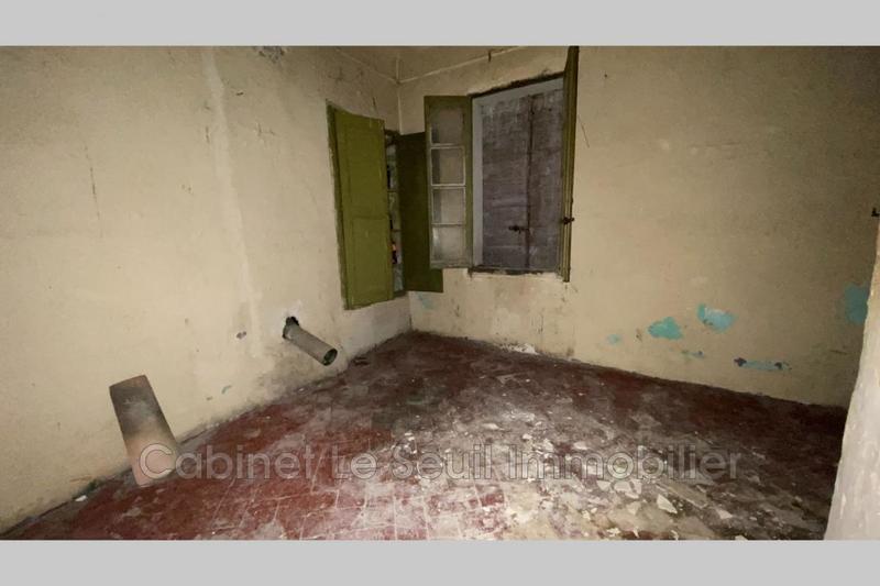 Maison - 93 m² - 8 pièces