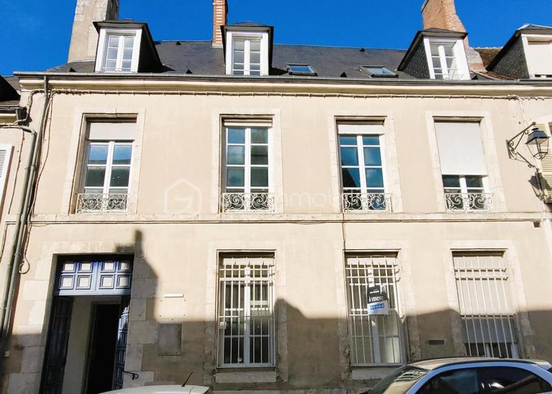 Bureau - 413 m² - 15 pièces