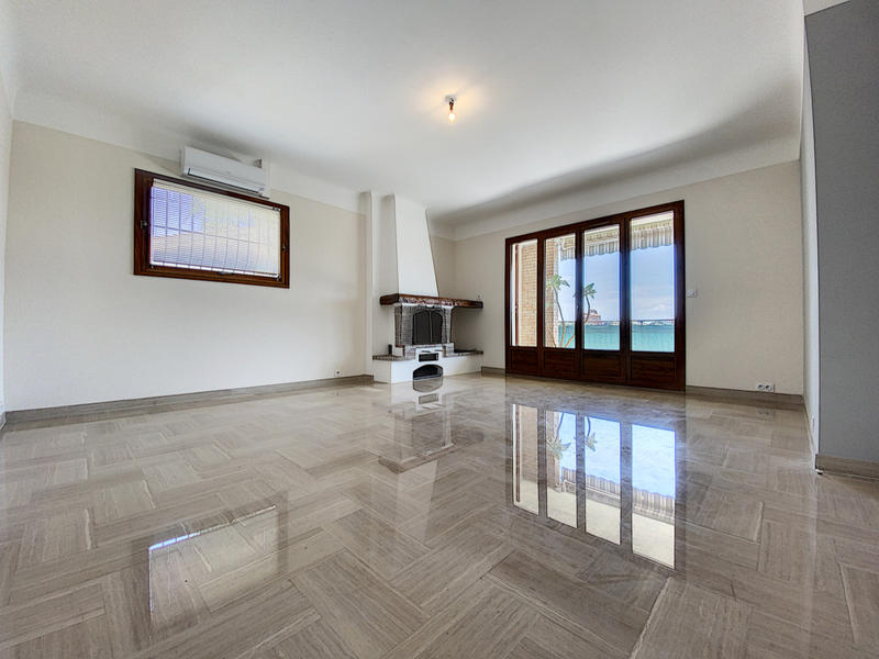 Appartement - 72 m² - 2 pièces