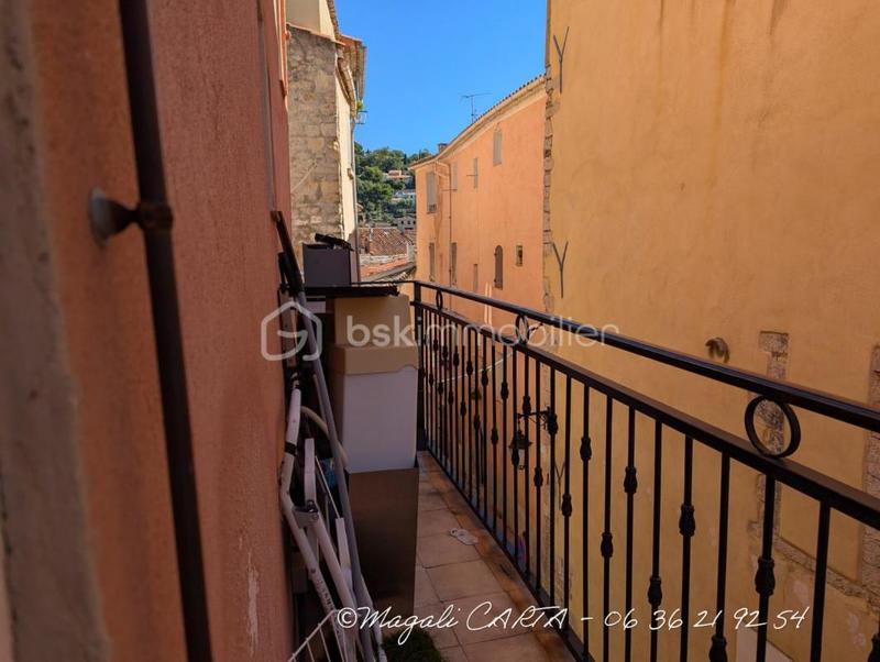 Duplex - 93 m² - 4 pièces