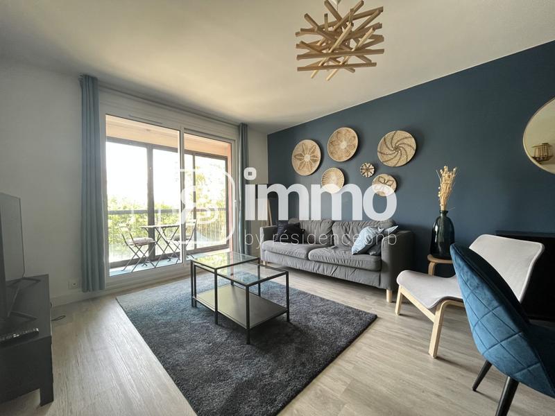 Appartement - 100 m² - 5 pièces