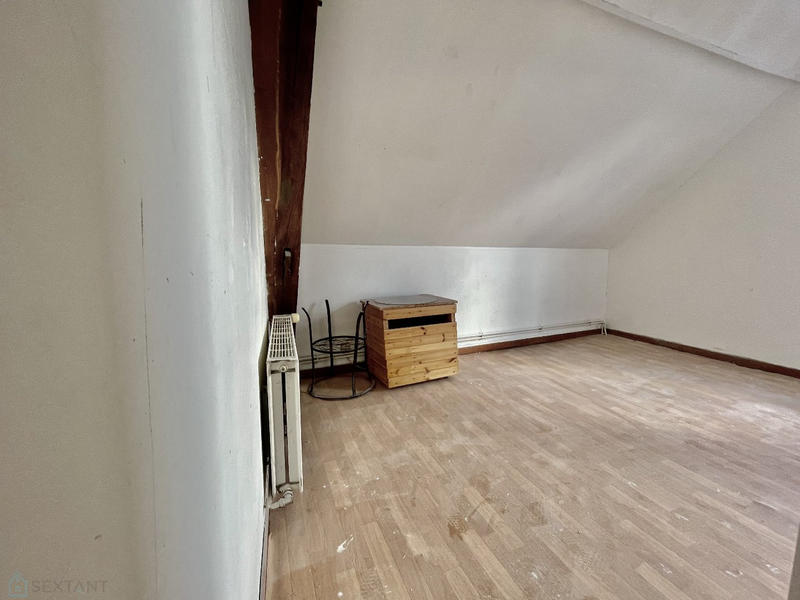 Maison - 82 m² - 5 pièces