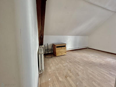 Maison - 82 m² - 5 pièces
