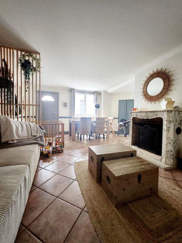 Maison - 90 m² - 5 pièces