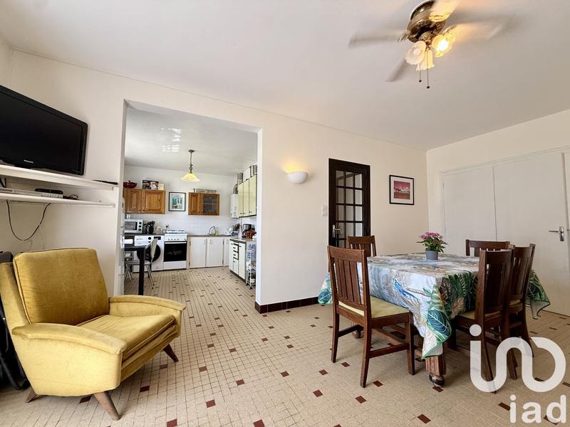 Maison - 166 m² - 9 pièces