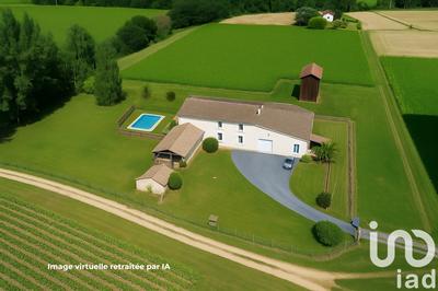 Maison - 250 m² - 8 pièces