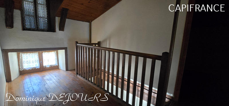 Maison - 183 m² - 7 pièces