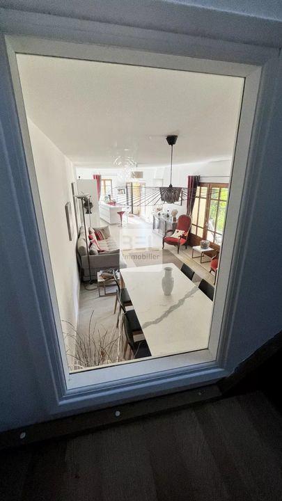 Mas - 310 m² - 10 pièces