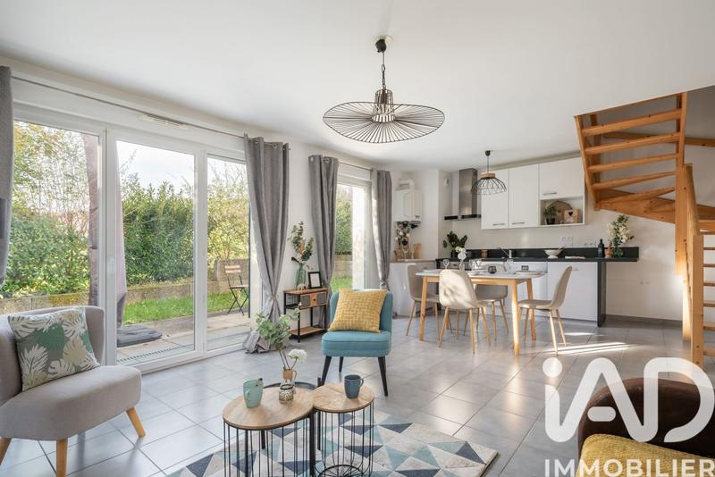 Maison de ville - 88 m² - 4 pièces