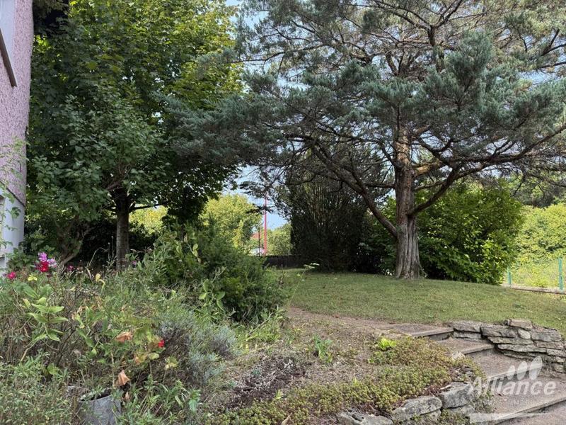 Maison - 105 m² - 6 pièces